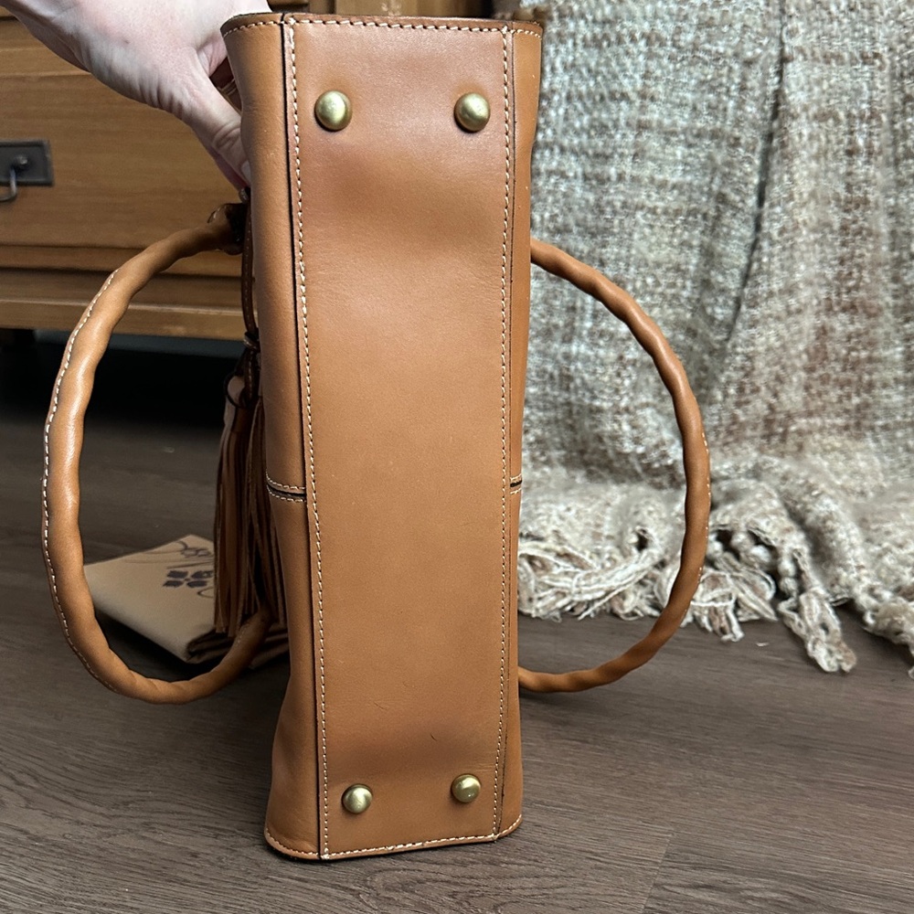 Patricia Nash Classic Tan Leather Tote Bag with Tassel Accent - Picture 10 of 10